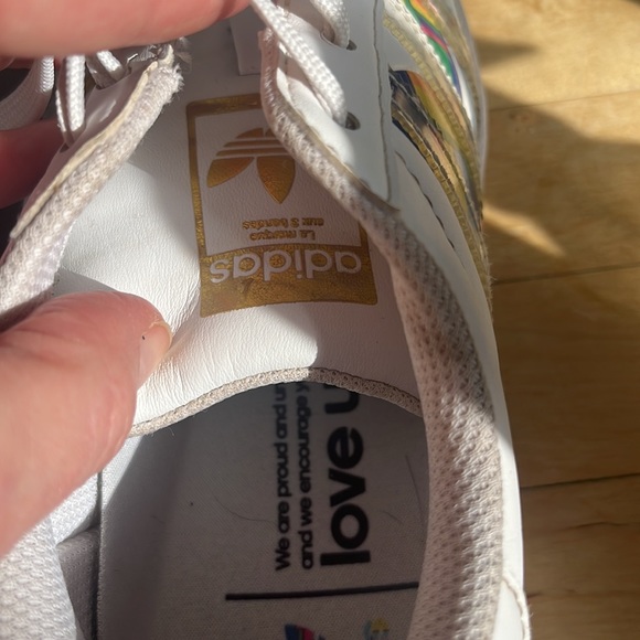 Limited Addition Adidas Hard Shell Love Unites - Picture 6 of 9